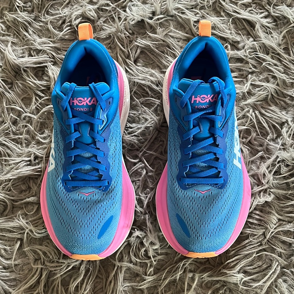 Hoka Bondi 8 / Coastal Sky / All Aboard